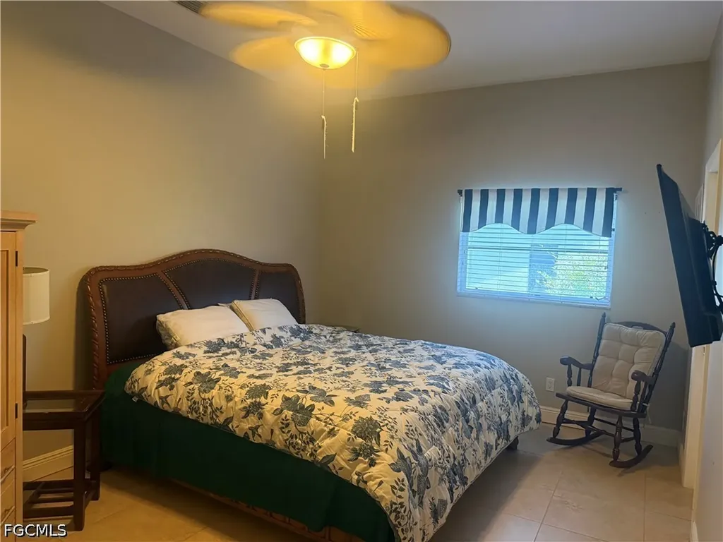 247 SE 6th Street Cape Coral FL 33990