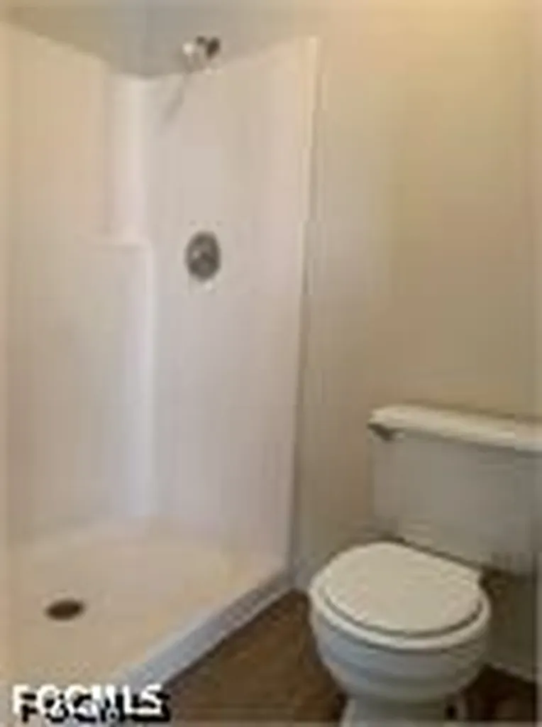 3325 SE 15th Place Cape Coral FL 33904