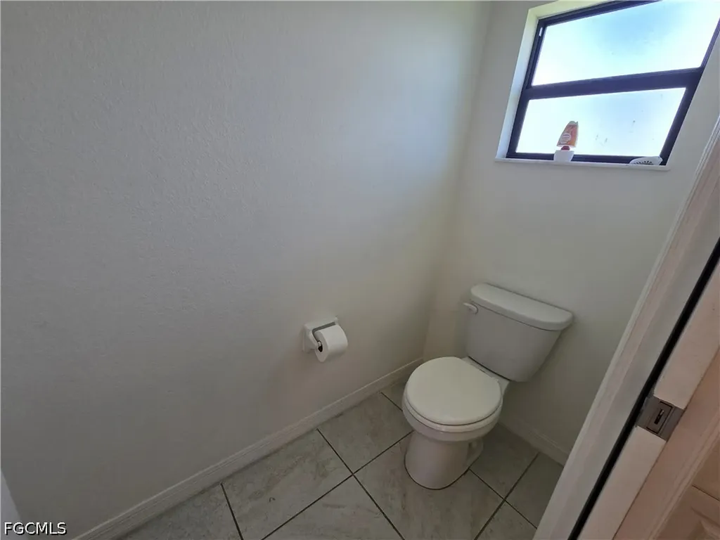 329 SW 21st Lane Cape Coral FL 33991