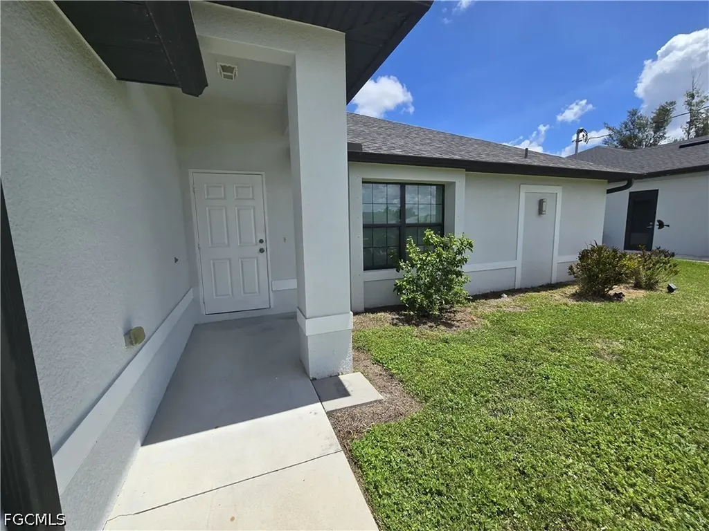 329 SW 21st Lane Cape Coral FL 33991