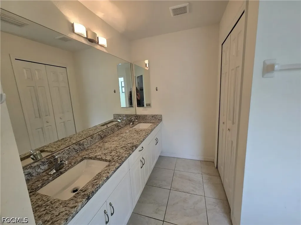 329 SW 21st Lane Cape Coral FL 33991