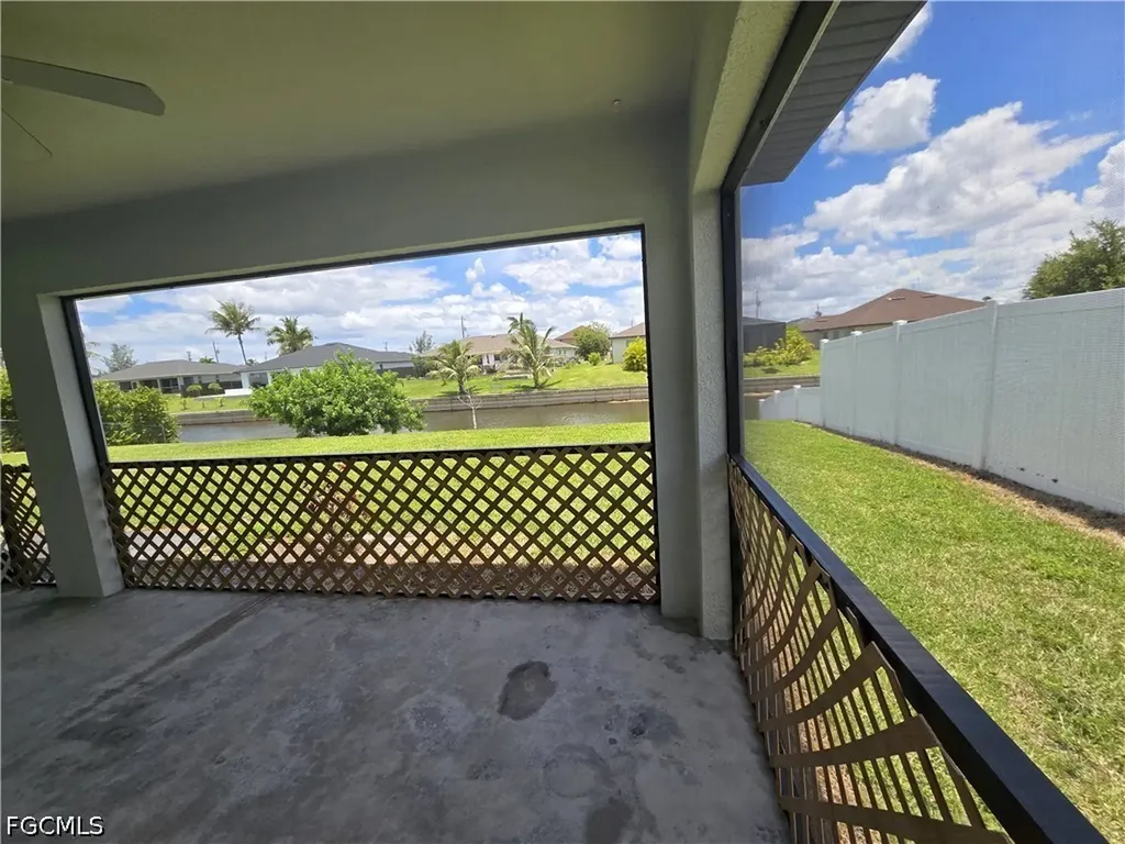 329 SW 21st Lane Cape Coral FL 33991