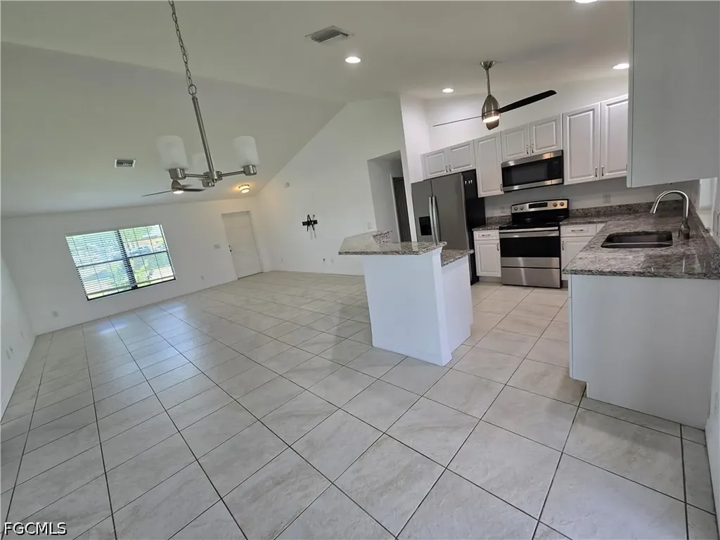 329 SW 21st Lane Cape Coral FL 33991