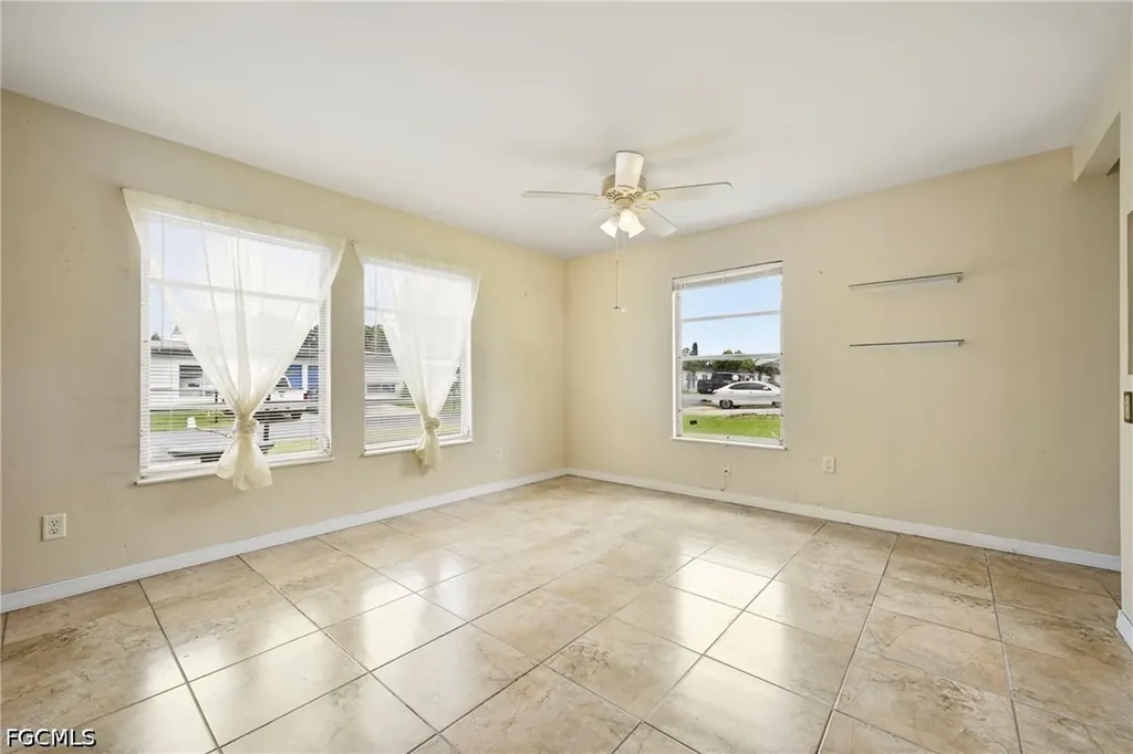 8 Tangerine Court Lehigh Acres FL 33936