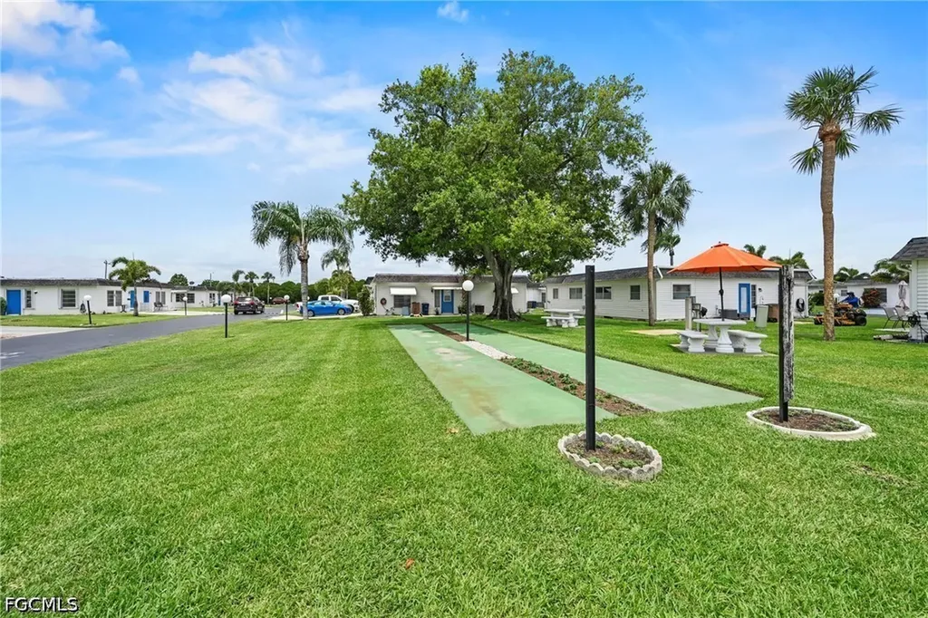 8 Tangerine Court Lehigh Acres FL 33936