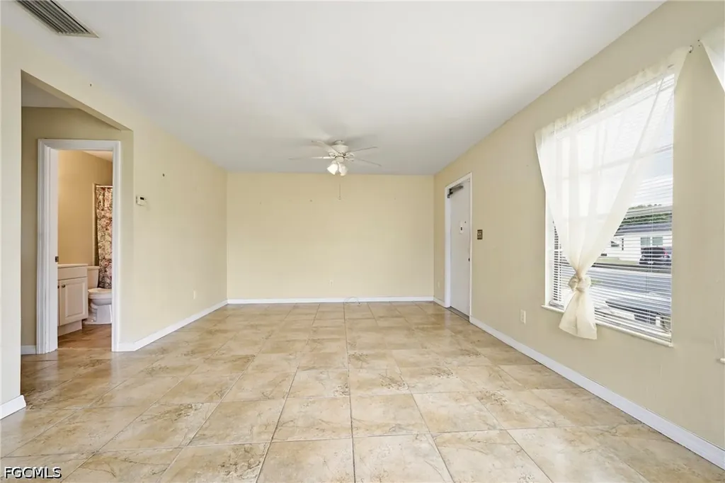 8 Tangerine Court Lehigh Acres FL 33936