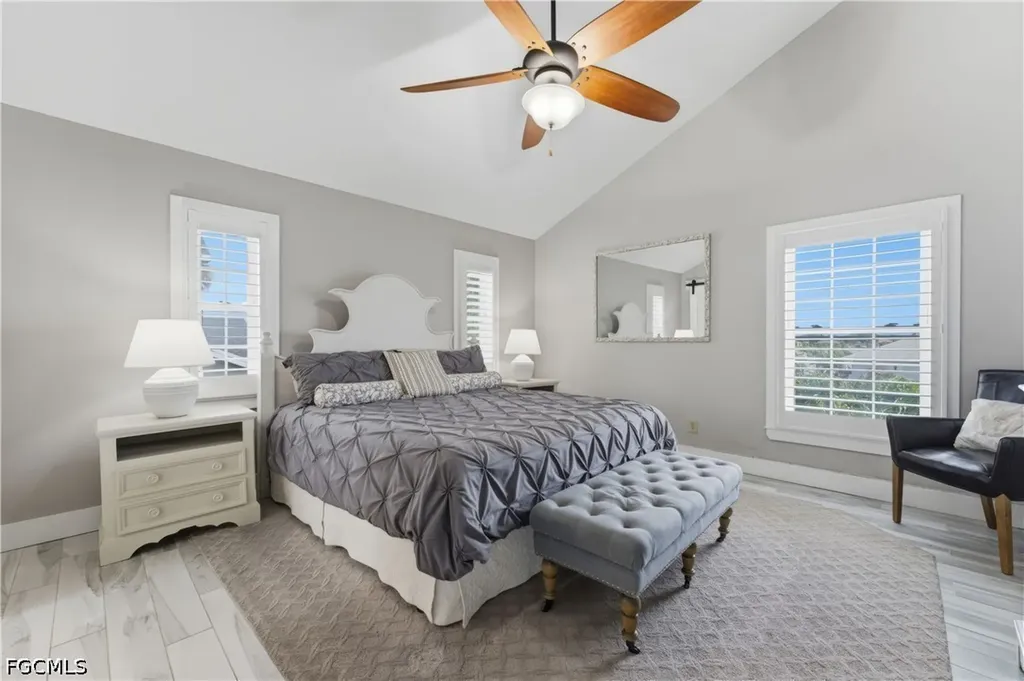 858 SE 1st Terrace Cape Coral FL 33990