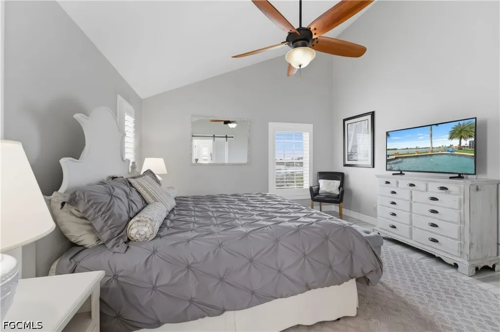 858 SE 1st Terrace Cape Coral FL 33990