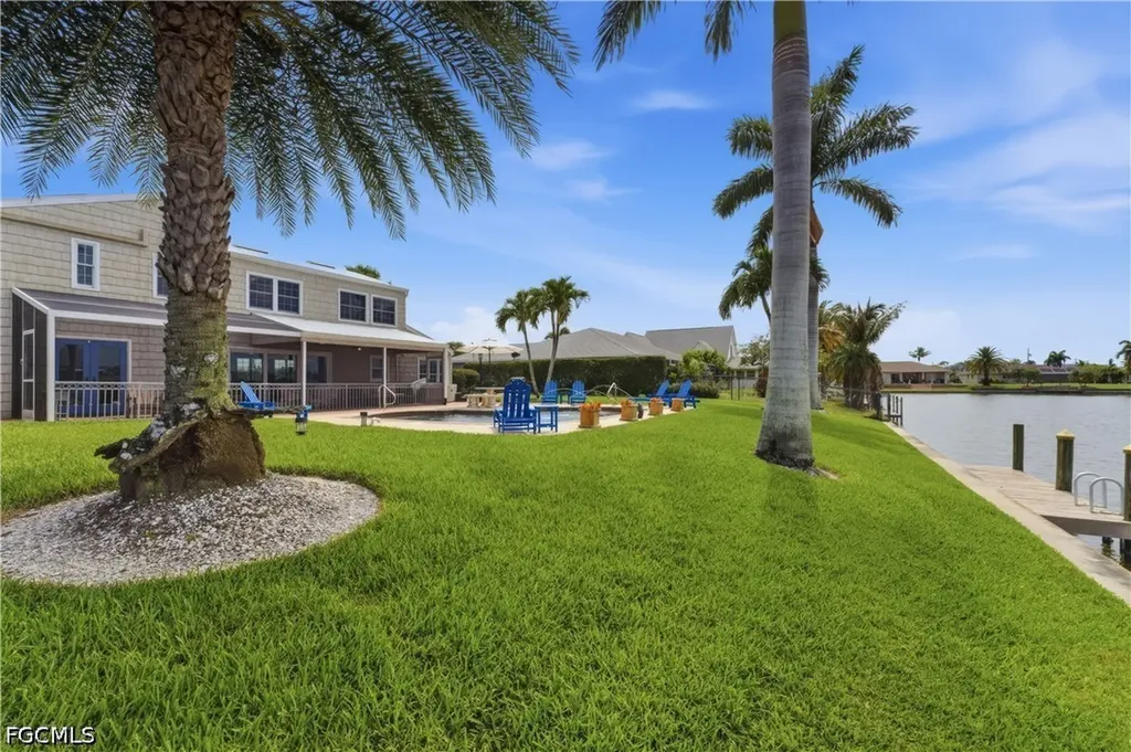 858 SE 1st Terrace Cape Coral FL 33990