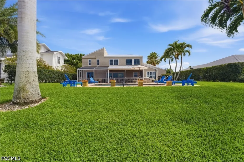 858 SE 1st Terrace Cape Coral FL 33990