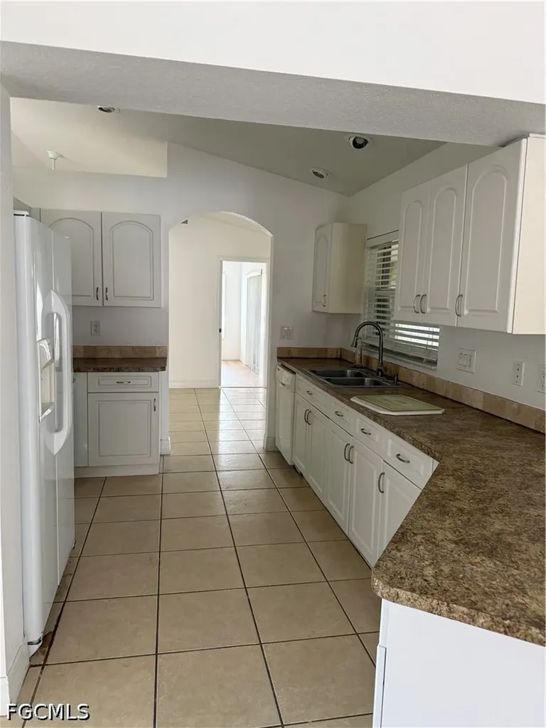 1125 SE 35th Street Cape Coral FL 33904