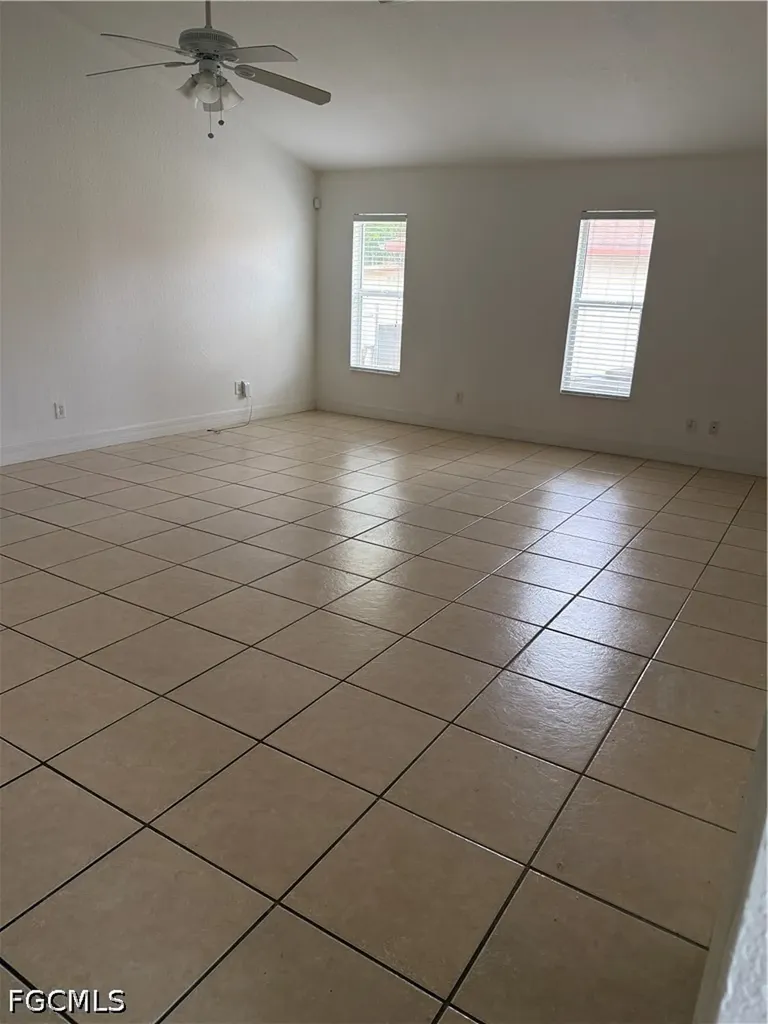 1125 SE 35th Street Cape Coral FL 33904