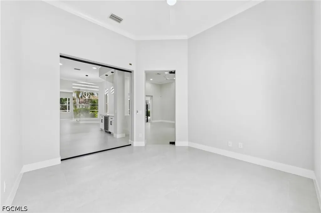 1817 Lagoon Lane Cape Coral FL 33914