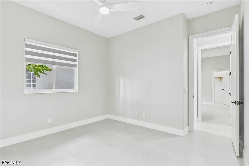1817 Lagoon Lane Cape Coral FL 33914