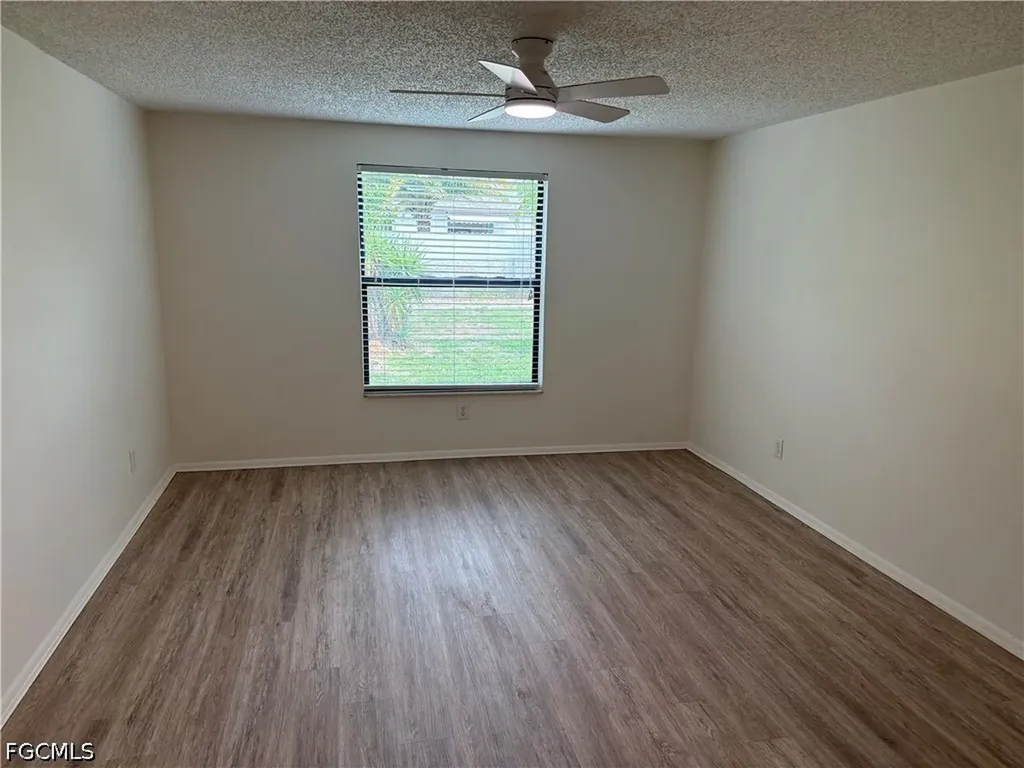 142 SE 1st Avenue Cape Coral FL 33990