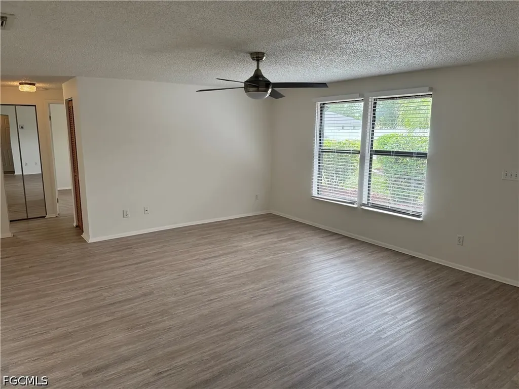 142 SE 1st Avenue Cape Coral FL 33990