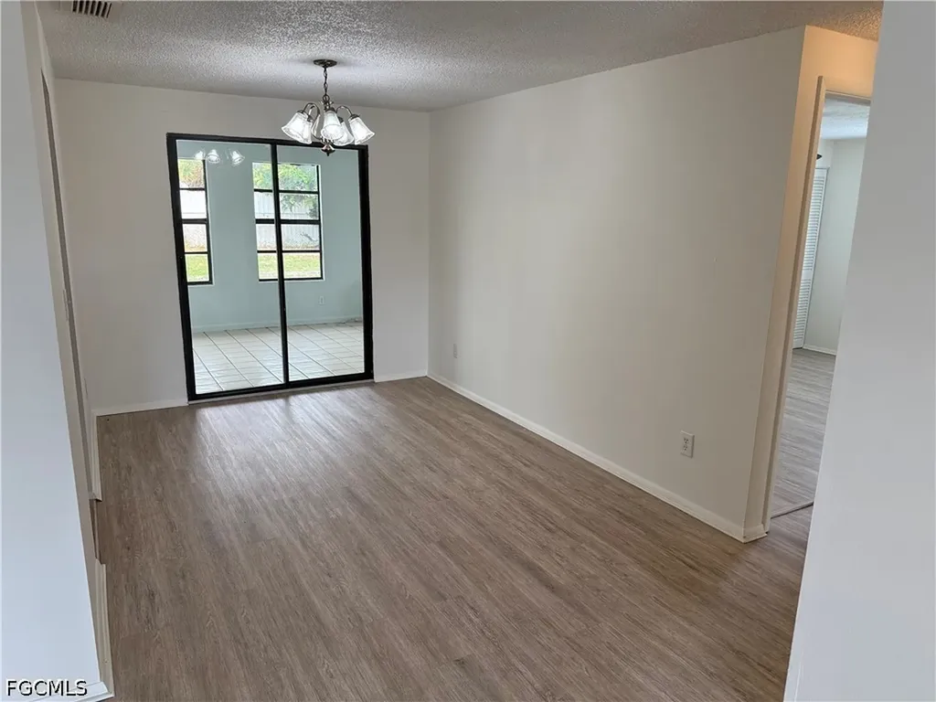 142 SE 1st Avenue Cape Coral FL 33990