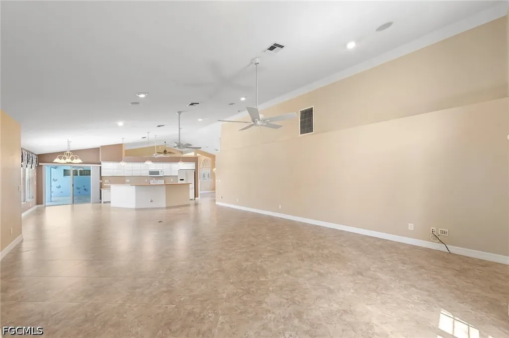 508 SW 6th Street Cape Coral FL 33991