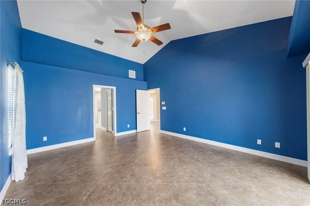 508 SW 6th Street Cape Coral FL 33991