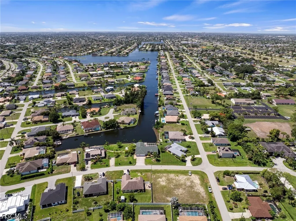 508 SW 6th Street Cape Coral FL 33991
