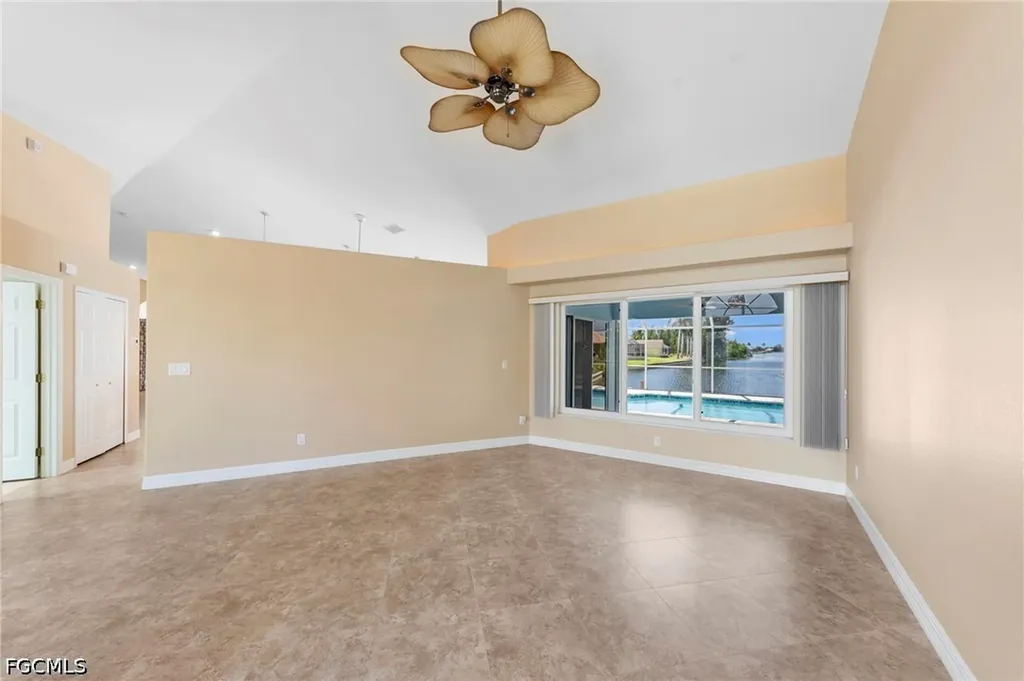 508 SW 6th Street Cape Coral FL 33991