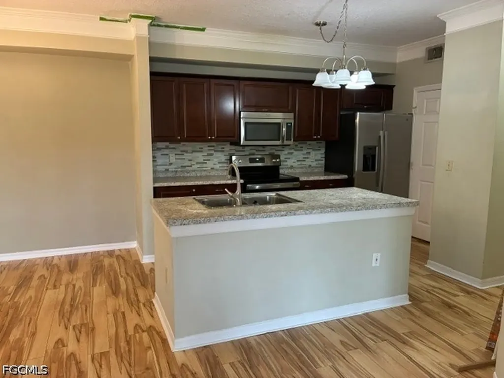 11571 Villa Grand Fort Myers FL 33913