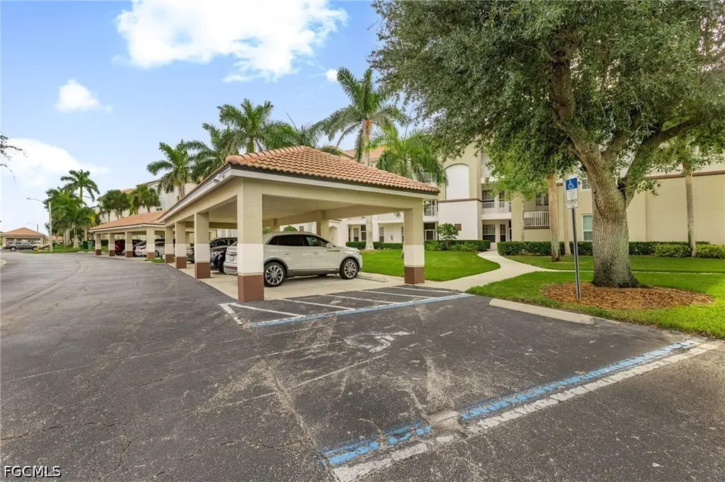 17100 Bridgestone Court Fort Myers FL 33908