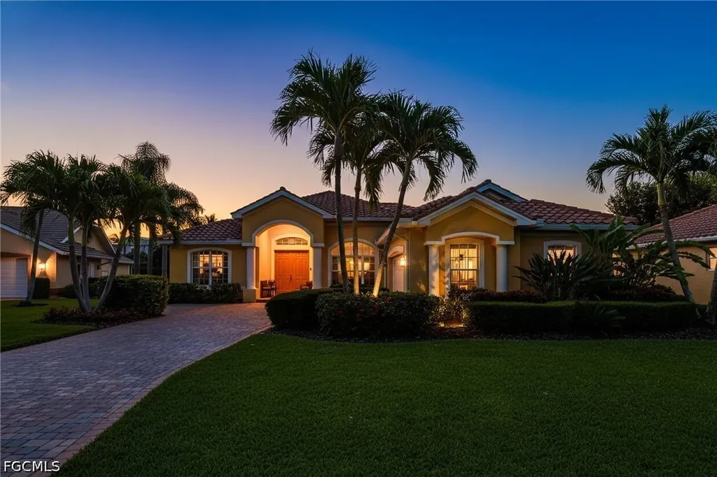 9836 Los Altos Court Fort Myers FL 33919