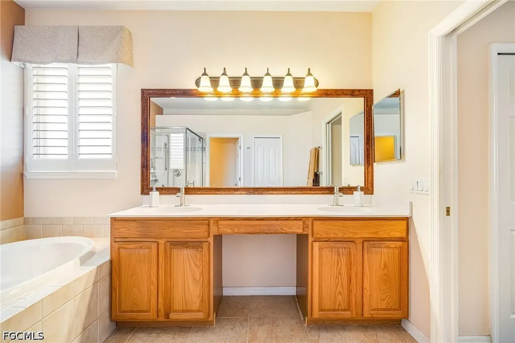 9836 Los Altos Court Fort Myers FL 33919