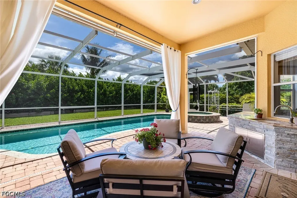 9836 Los Altos Court Fort Myers FL 33919