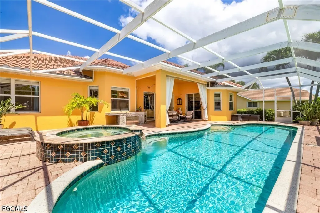 9836 Los Altos Court Fort Myers FL 33919