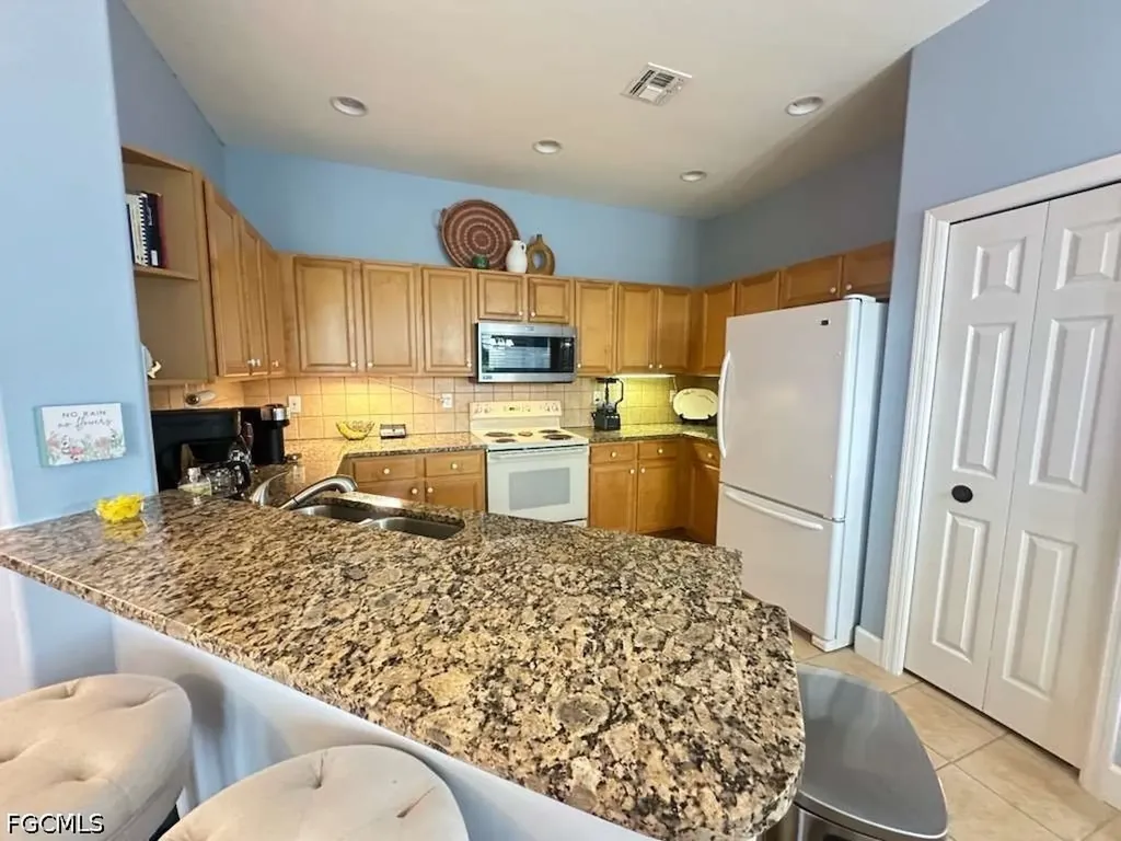 9250 Bayberry Bend Fort Myers FL 33908