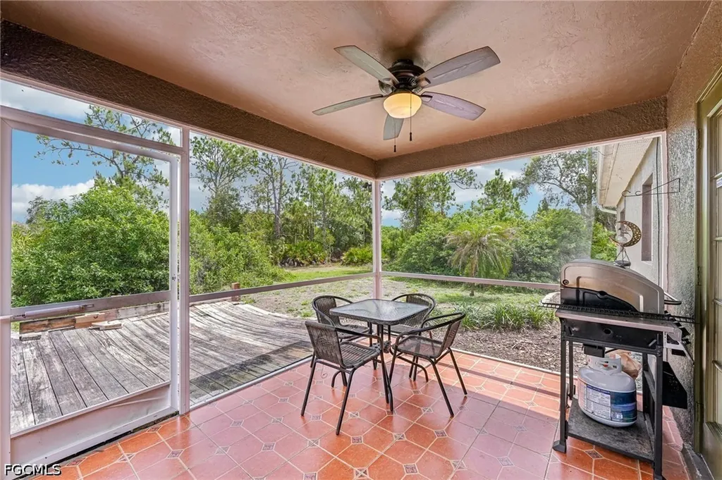 437 Raymer Street Lehigh Acres FL 33974