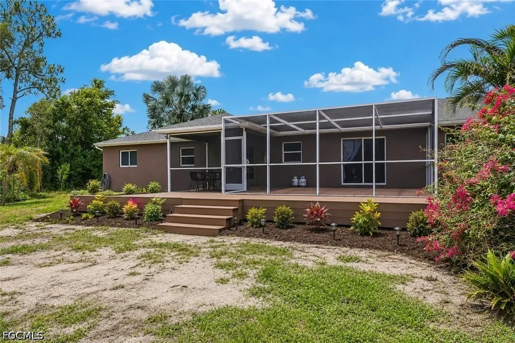 437 Raymer Street Lehigh Acres FL 33974