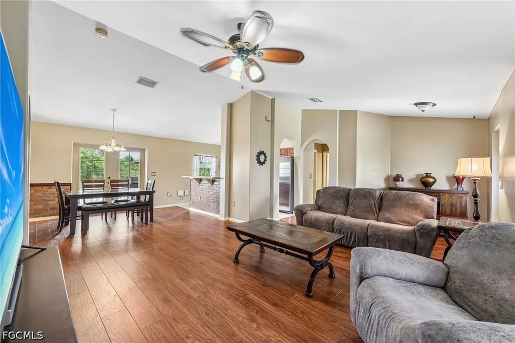 437 Raymer Street Lehigh Acres FL 33974