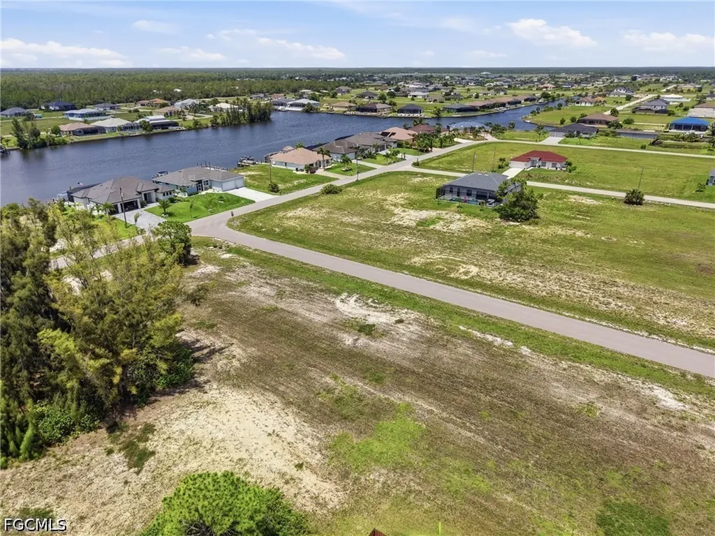 3836 NW 44th Avenue Cape Coral FL 33993
