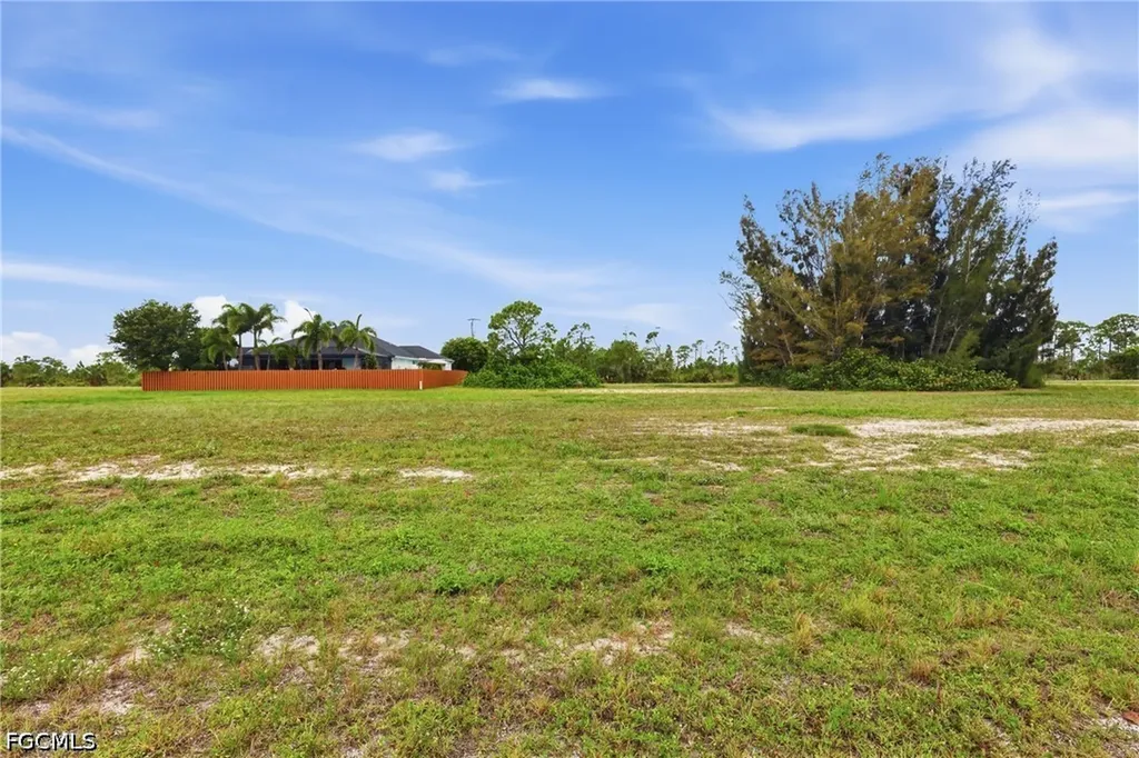 3836 NW 44th Avenue Cape Coral FL 33993