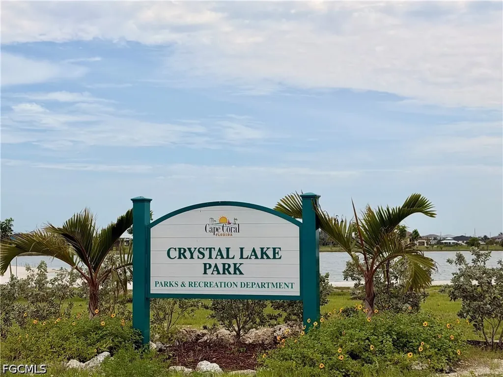 3836 NW 44th Avenue Cape Coral FL 33993