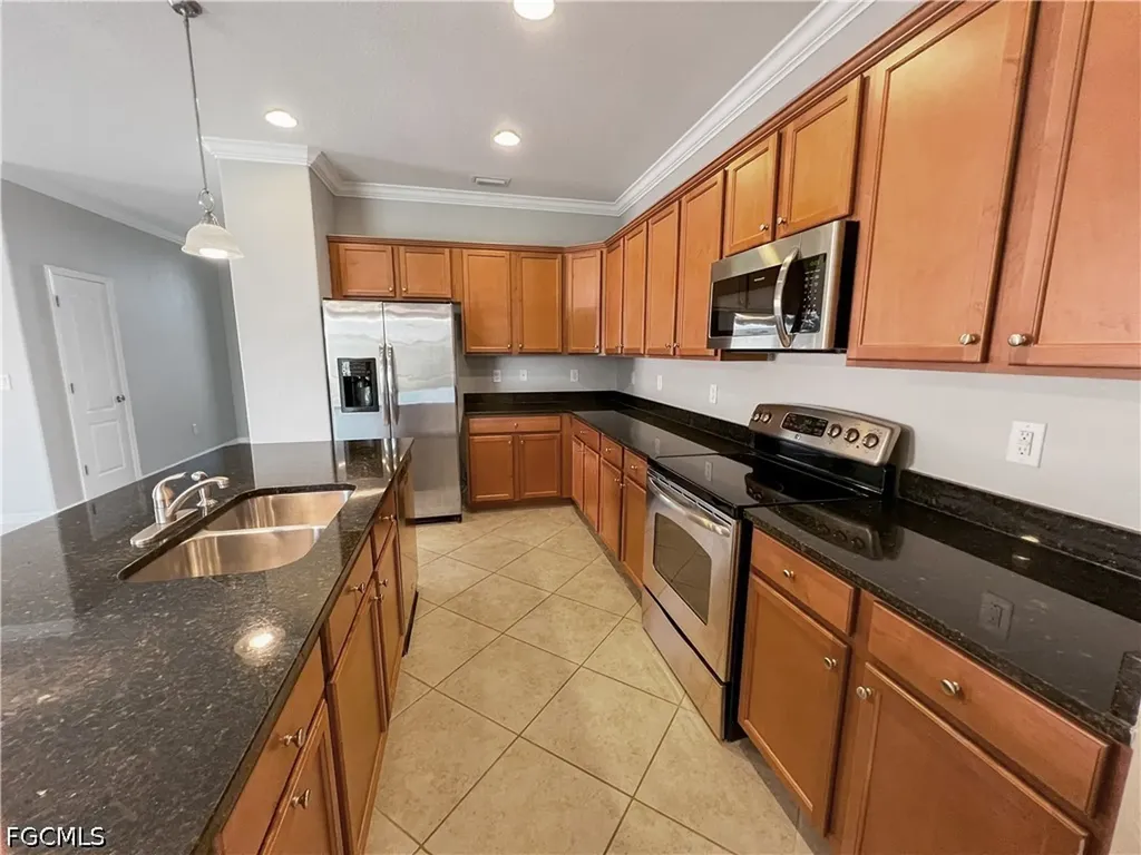 9332 Via San Giovani Street Fort Myers FL 33905
