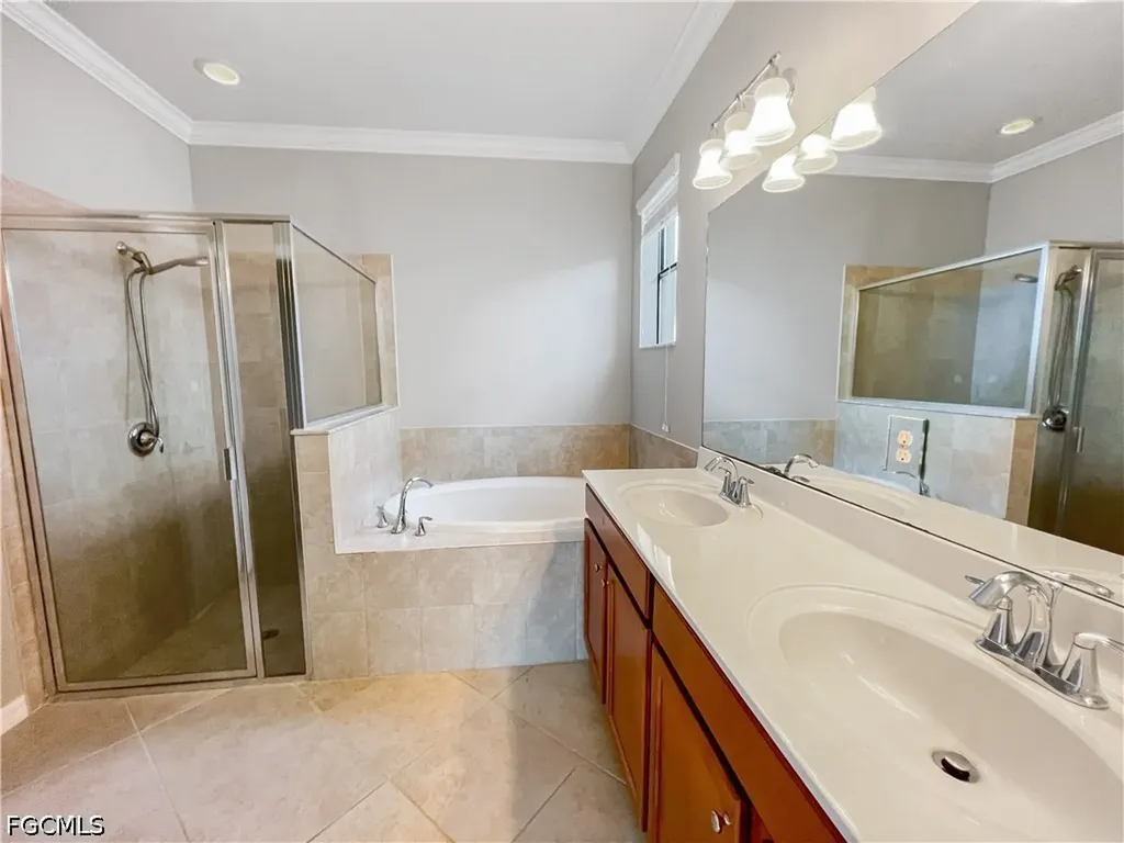 9332 Via San Giovani Street Fort Myers FL 33905