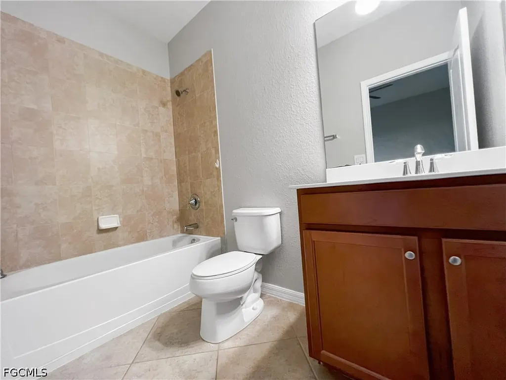 9332 Via San Giovani Street Fort Myers FL 33905