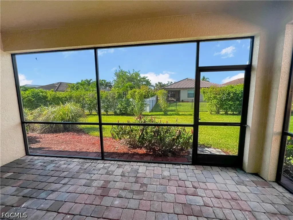 9332 Via San Giovani Street Fort Myers FL 33905