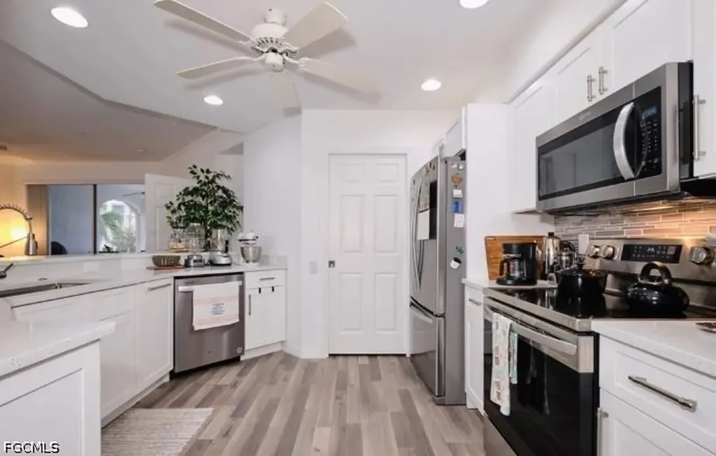 9140 Southmont Cove Fort Myers FL 33908