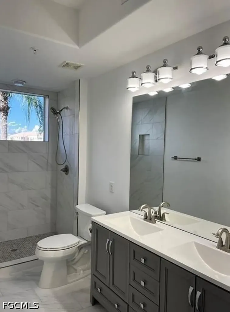 9140 Southmont Cove Fort Myers FL 33908