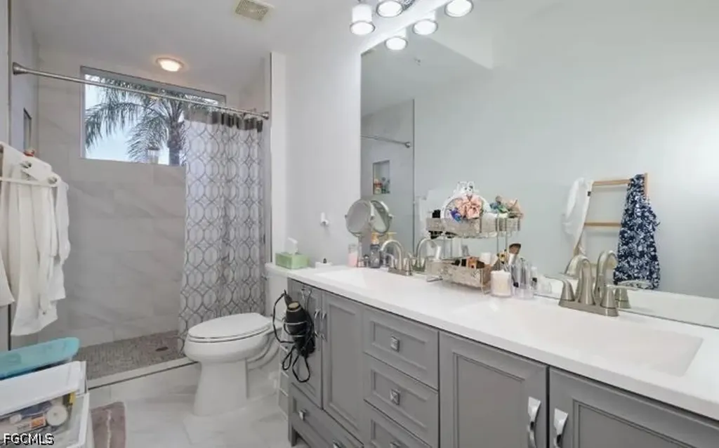9140 Southmont Cove Fort Myers FL 33908