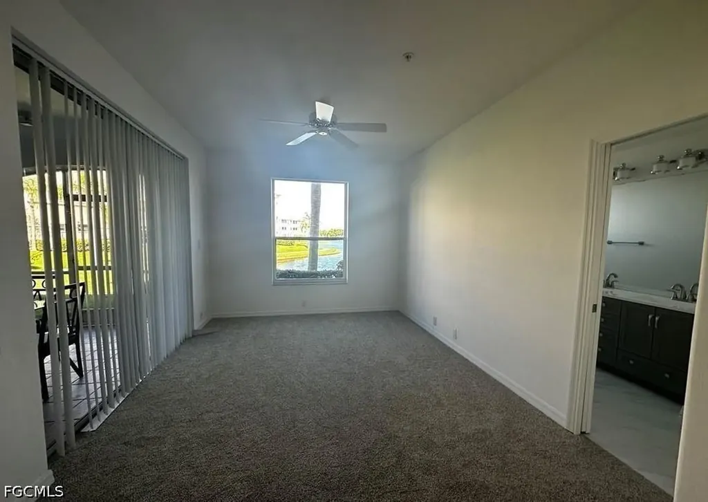 9140 Southmont Cove Fort Myers FL 33908