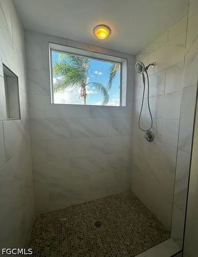 9140 Southmont Cove Fort Myers FL 33908