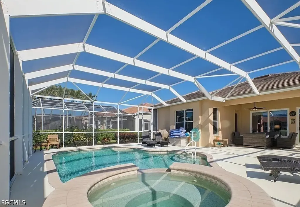 16320 Willowcrest Way Fort Myers FL 33908