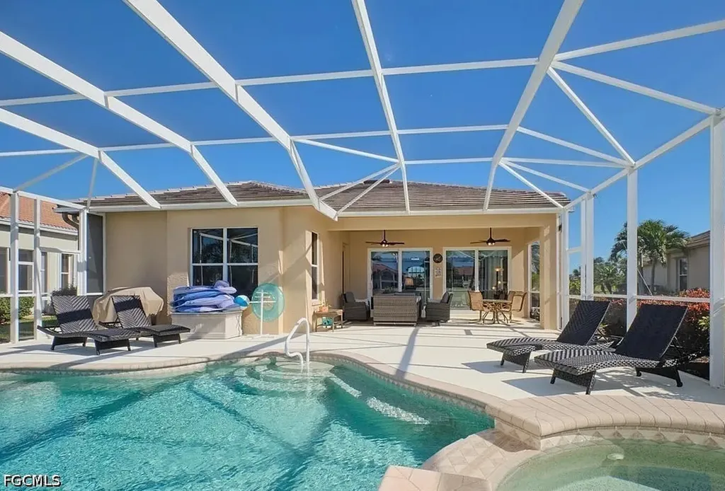 16320 Willowcrest Way Fort Myers FL 33908