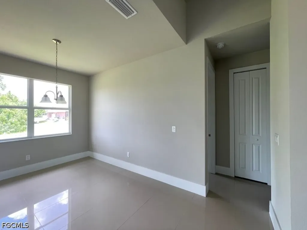 2447 SW Embers Terrace Cape Coral FL 33991